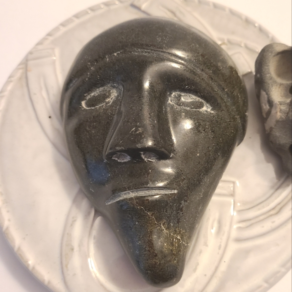 Eskimo Art stylized carved Stone Head